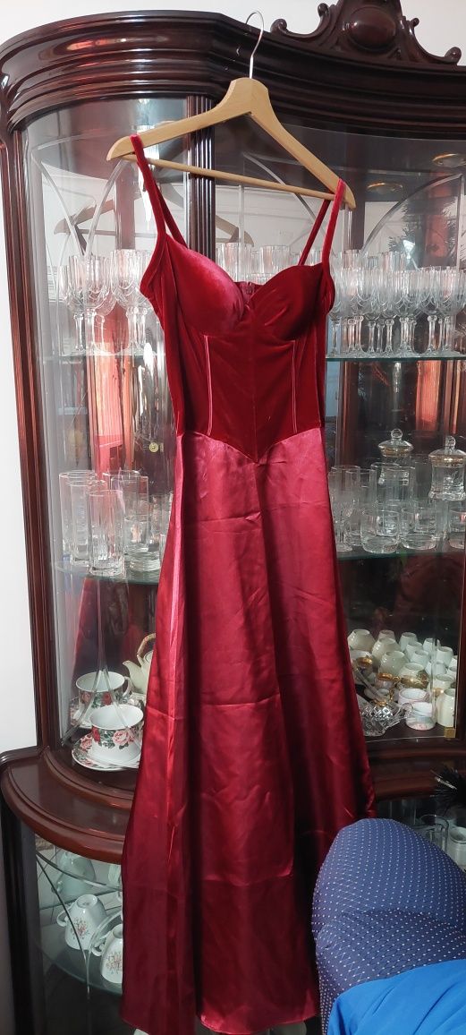 Vestido comprido veludo e cetim corpete 38 novo festa