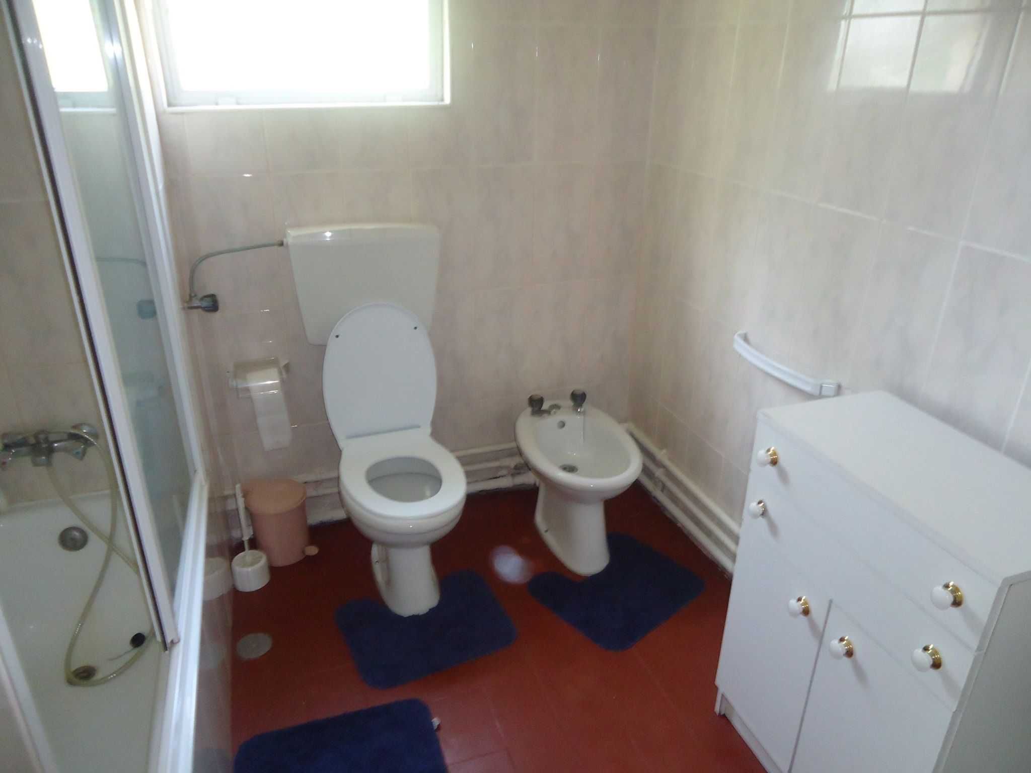 Quarto em apartamento junto à universidade Aveiro