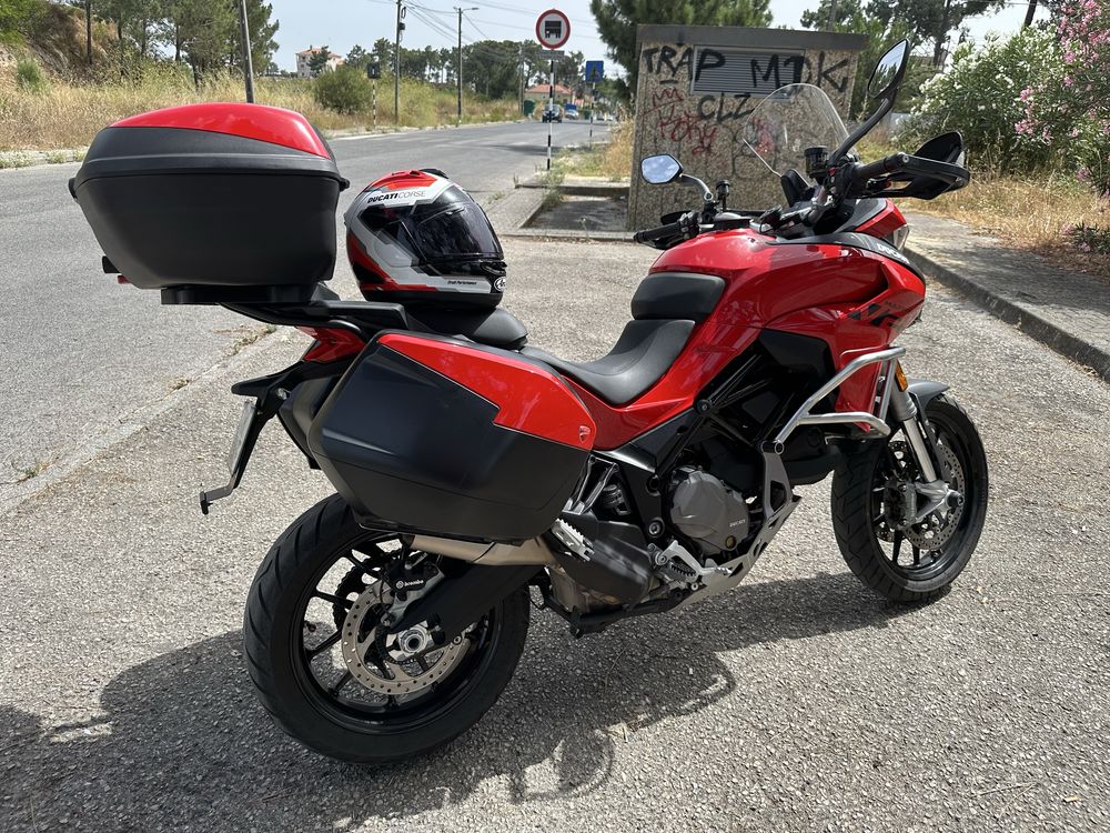 Ducati Multistrada V2S 2022