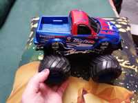 Samochód duży  Monstertruck