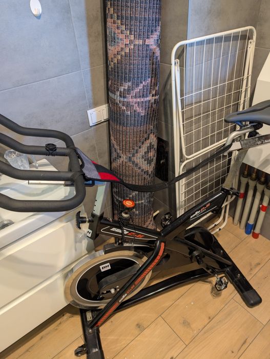 Rower spinningowy BH SB2.6