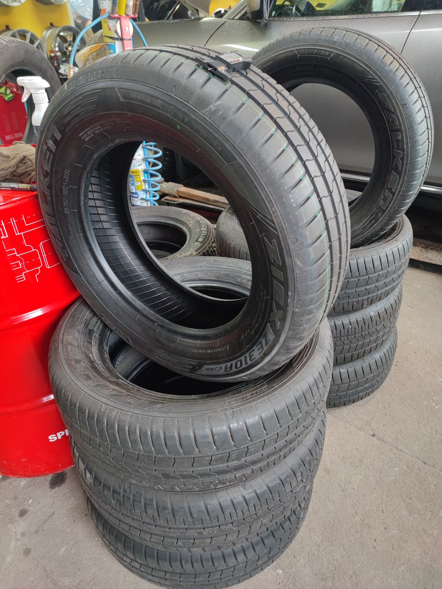 Opony letnie 215/60R16 95V Falken Ziex ZE310A 2023r