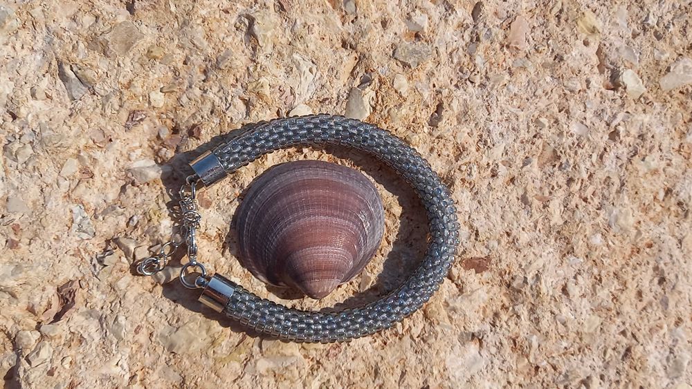 Ręcznie robiona bransoletka z koralików TOHO Basic Balck Diamond(Mała)