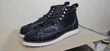 Чоловічі черевики Adidas Superstar Boot H00241
Чоловічі черевики Adida