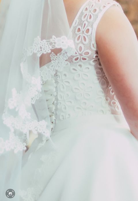 Сукня весільна, пл