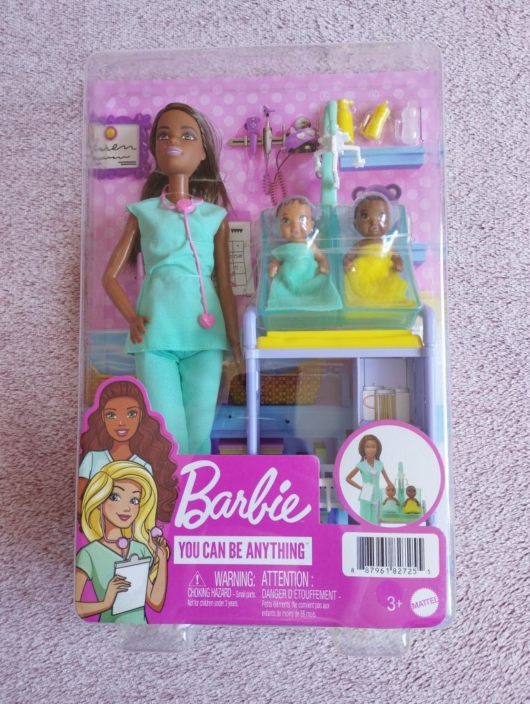 Barbie lalka lekarz położna brunetka zestaw bobasy akcesoria nowy