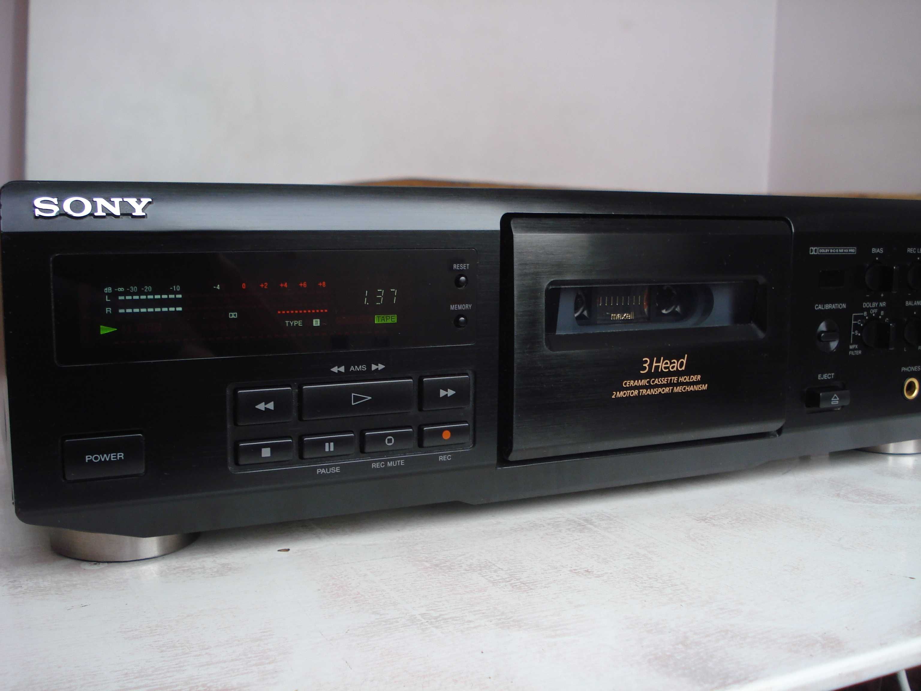 Дека касетна "Sony" TC-KE500S