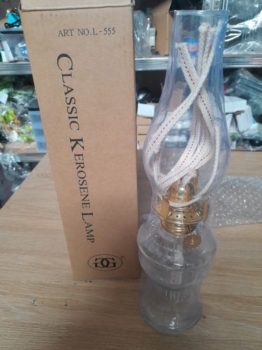 Klasyczna lampa naftowa 32cm szklana z regulowanym płomieniem l-555