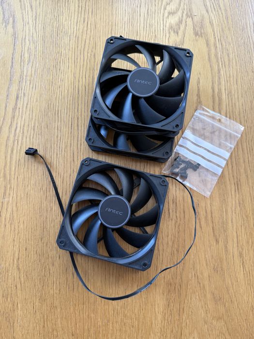3x wentylator Antec P12 120mm PWM