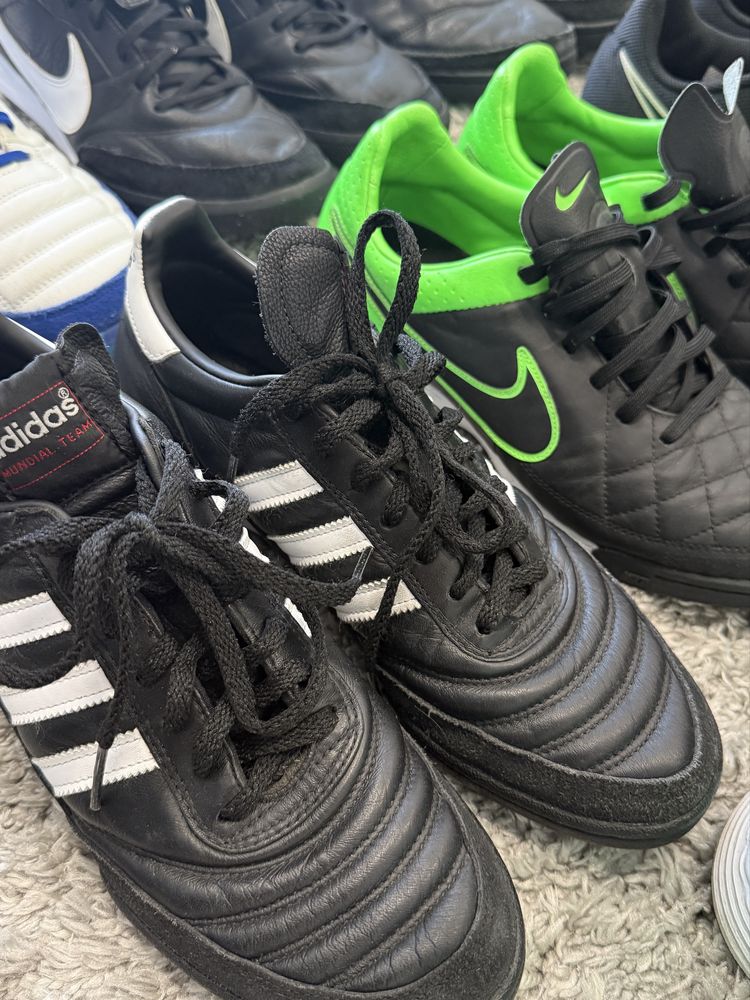 Футзалки,сороконіжки,буци,футзальне взуття,nike,adidas