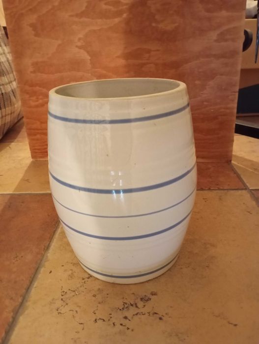 Бочка - боченок фарфоровый, 3 литровый, старинный