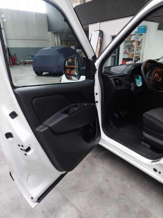 FIAT DOBLO usada, bem conservada