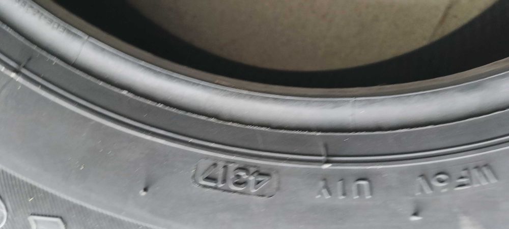 Opony zimowe nowe 215/65R16 Firestone KPL.4 SZT