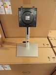 Noga monitora Dell P2425E, komputer stacjonarny