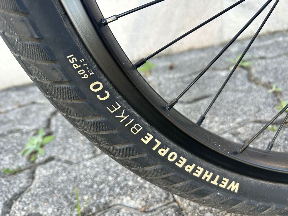 BMX de adulto (rodas e quadro 22”)