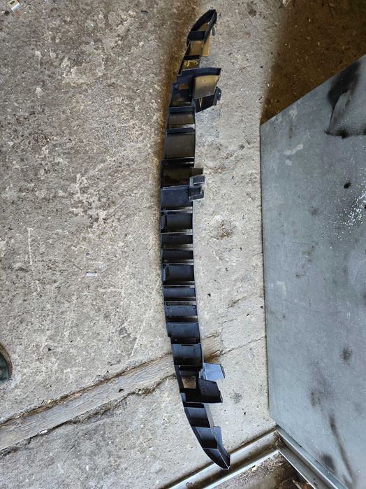 absorber zderzaka przód Dacia Dokker Lodgy nowy