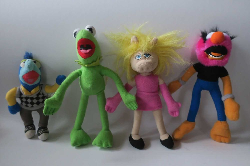 Zestaw 4 maskotki z filmu Muppety Kermit Piggy Gonzo Mappety