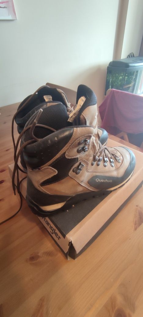 Buty górskie Quechua