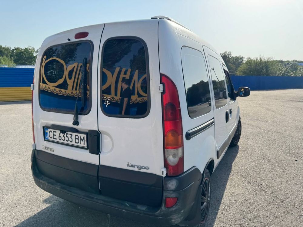 Рено кенго Renaylt-kangoo