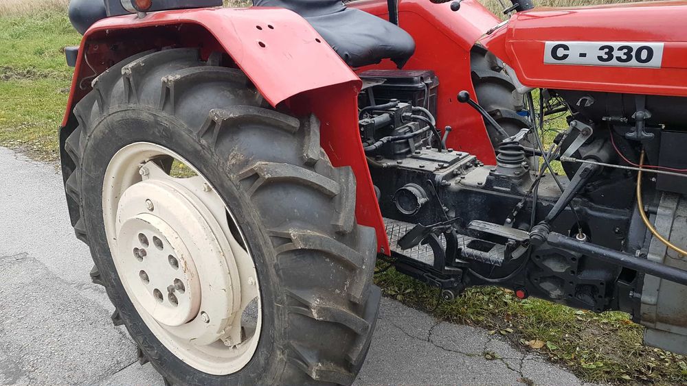 ciągnik rolniczy ursus c-330
