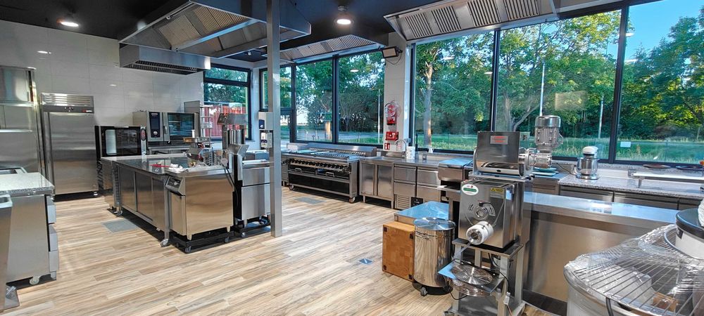 Dzialający biznes z ogromnym potenciałem
stopa zwrotu 24% netto roczn.