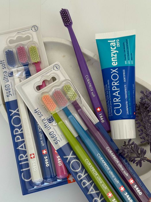 Зубні щітки пасти ополіскувачі курапрокс вітіс біорепейр гум мірадент