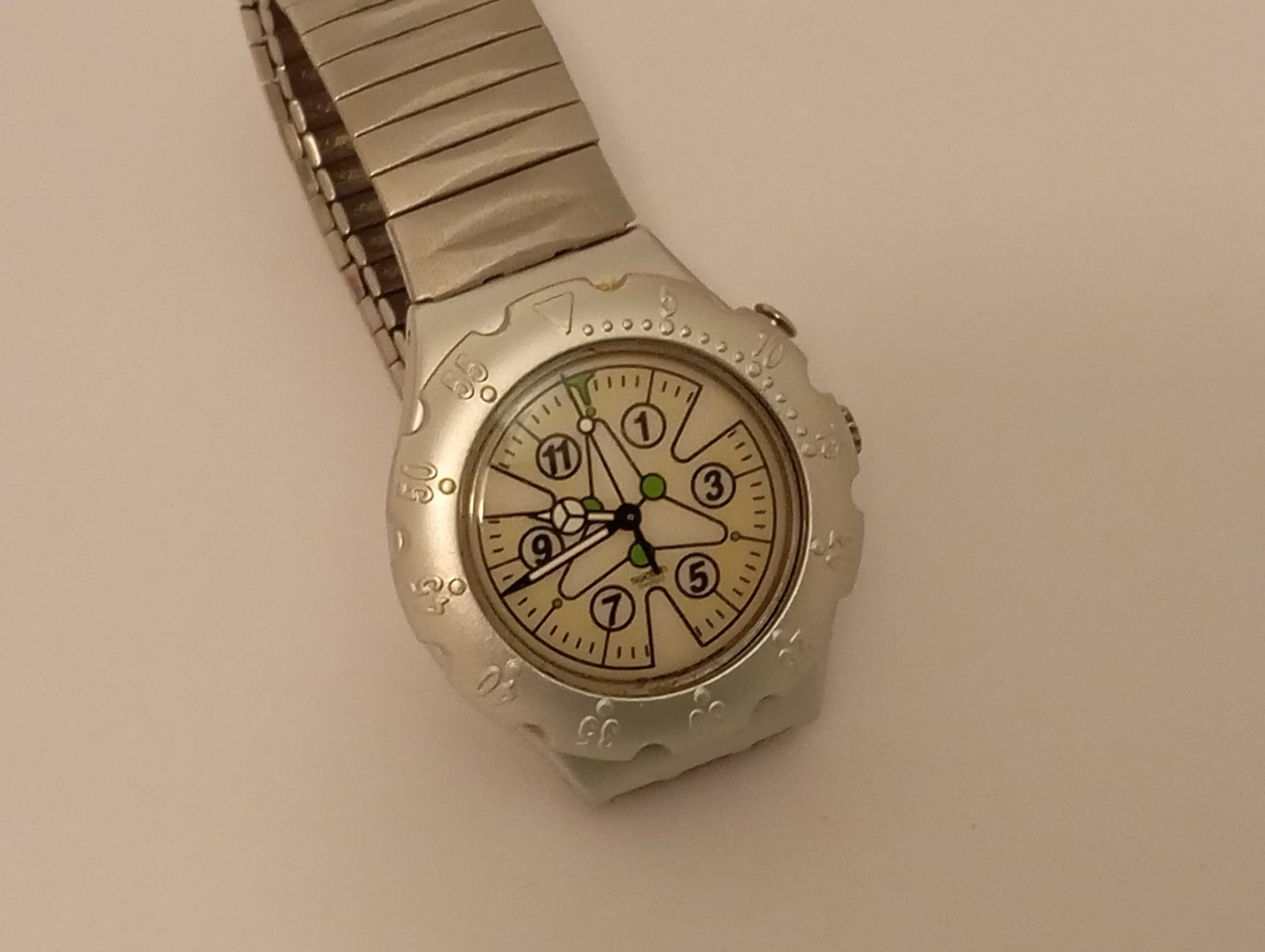 Zegarek Vintage Swatch - na elastycznej bransolecie