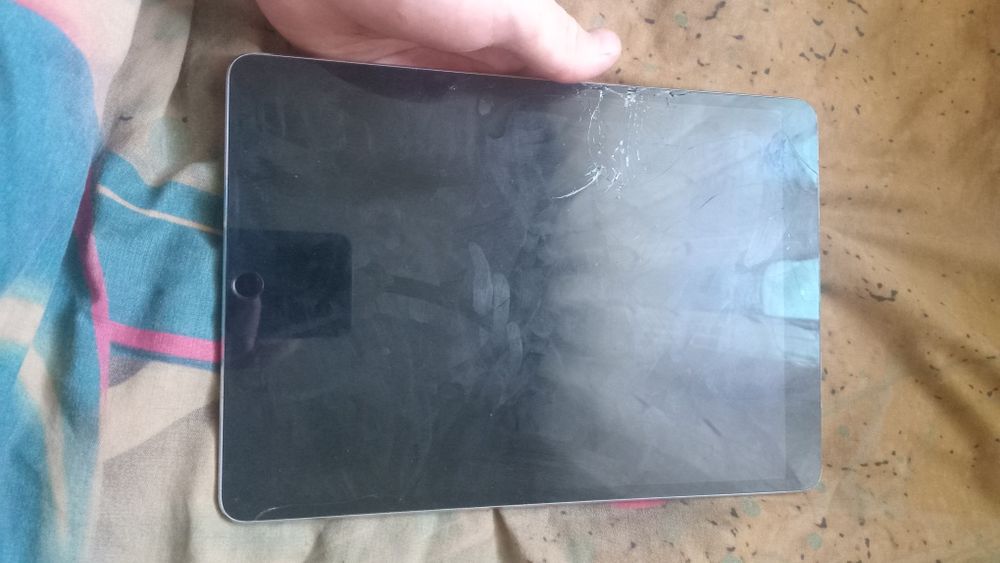 Apple iPad Pro 10,5 A1701 256Gb