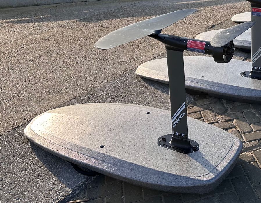eFoil Waydoo PLUS model - prancha hydrofoil elétrica