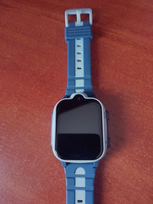 Дитячий смарт годинник