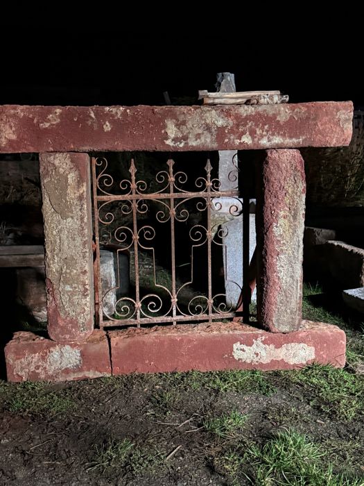 Portal okienny koryta kamienne i inne