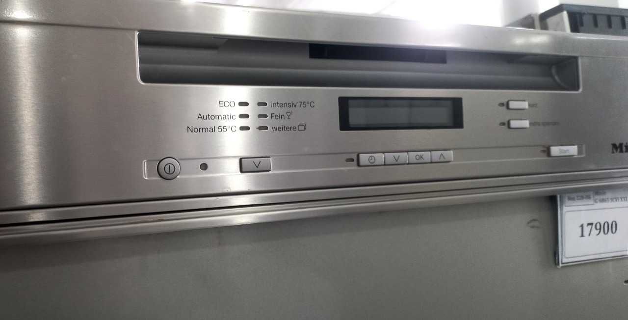 Вбудована посудомийна машина 
Miele G6300 SCi миле