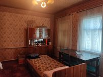 Продам будинок   2 виду опалення у Чугуїві