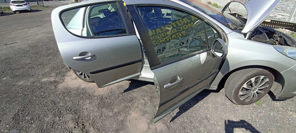 drzwi peugeot 207 HB  lak ets