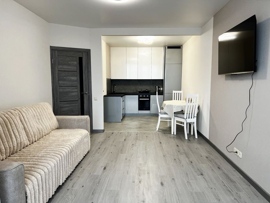 Оренда 1 квартири-студія. Центр. Автономка. Меблі