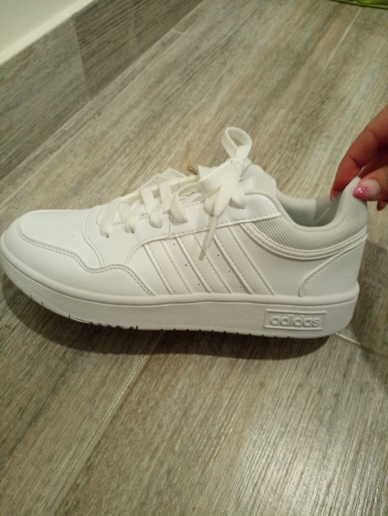 Adidas HOOPS 3.0K