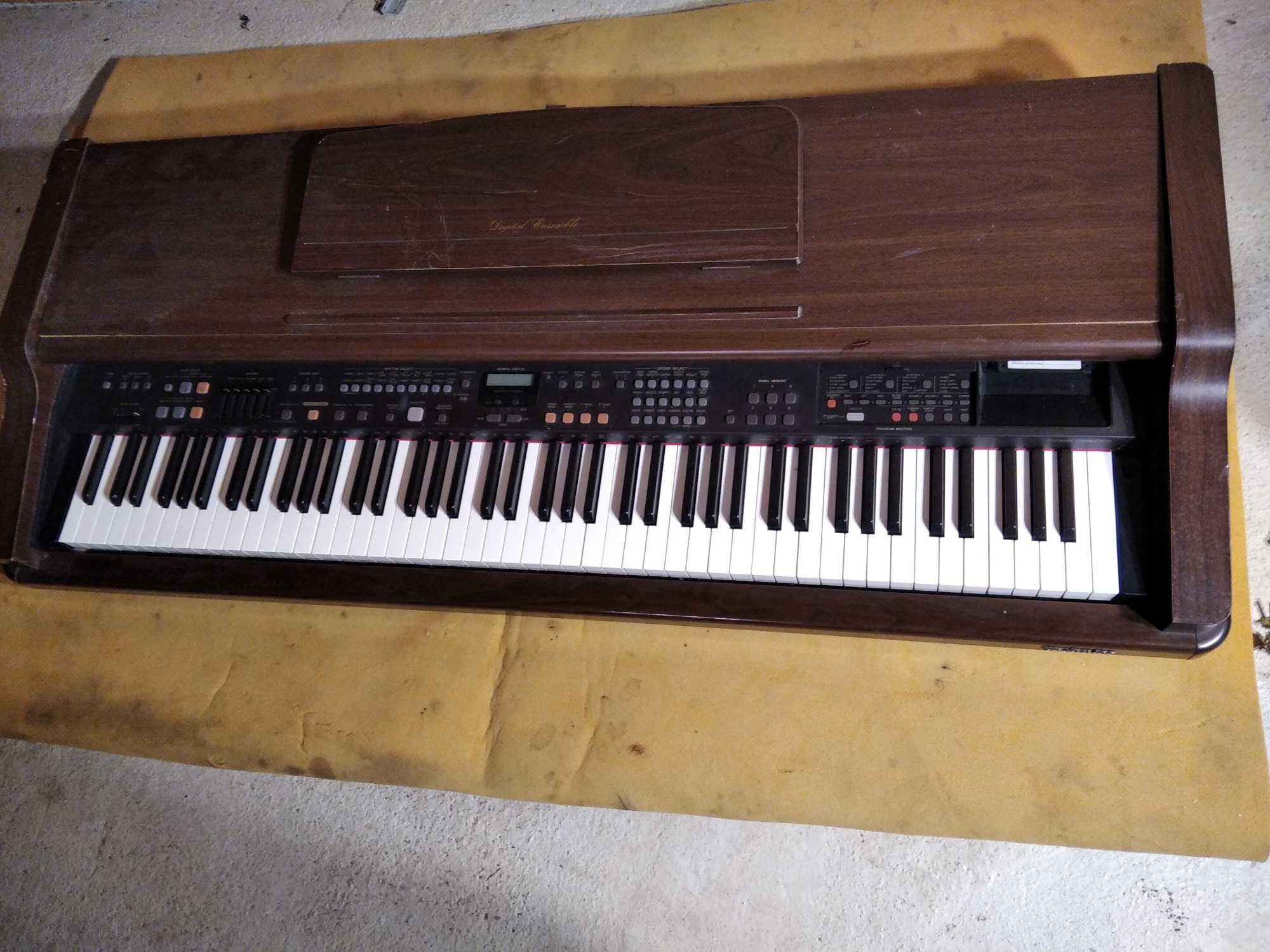 Pianino Technics PR-270 uszkodzony