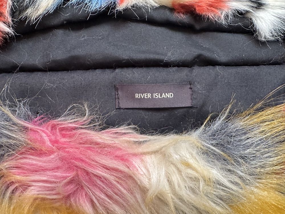 Клатч від river island