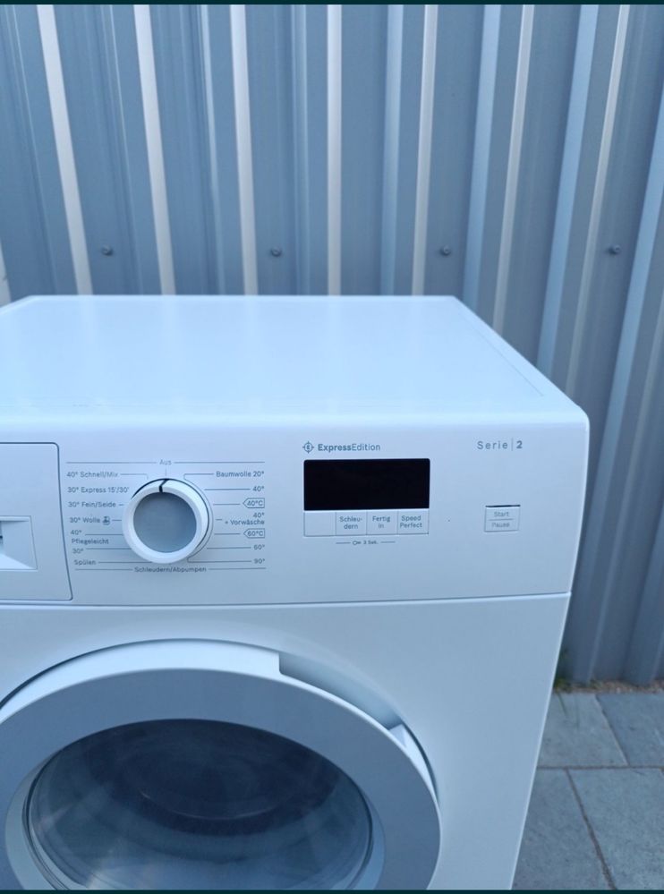 Продам Пральну Машину Bosch WAJ280H0 Німеччина.Доставляю