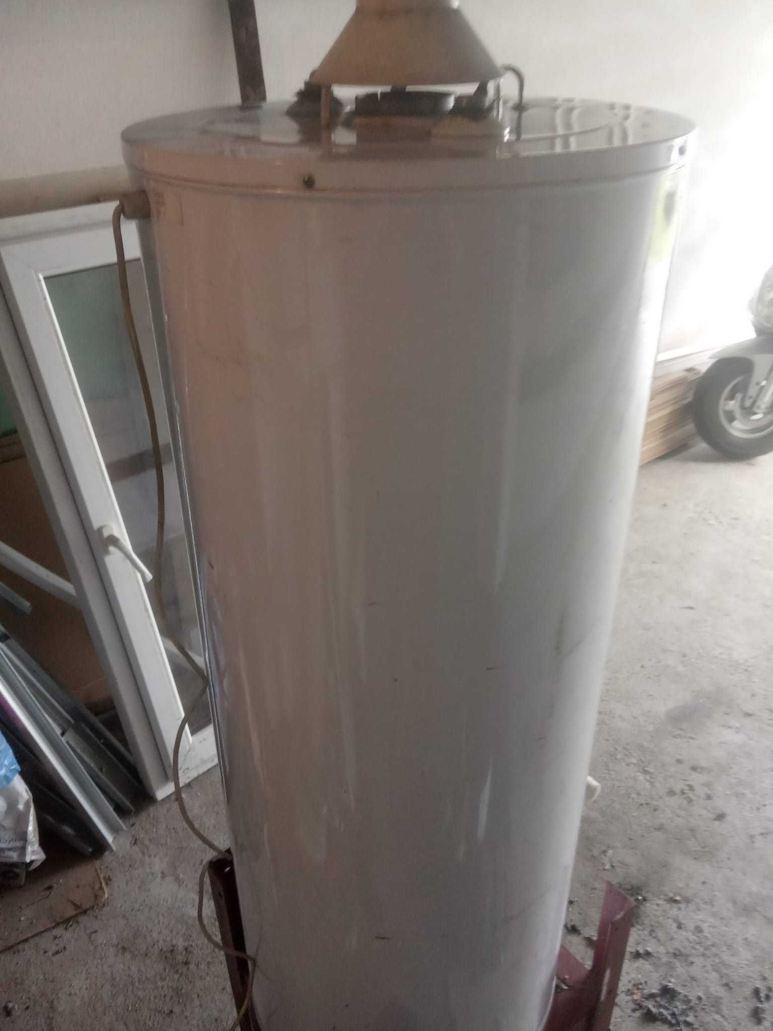 Zbiornik podgrzewacz wody gazowy na ciepła wodę Termica, 120 l.