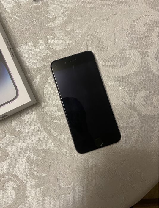 Продам Iphone 6S 128G