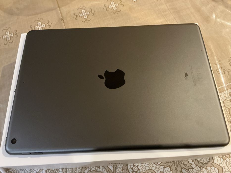 Продам IPad(8thGeneration) wi-fi