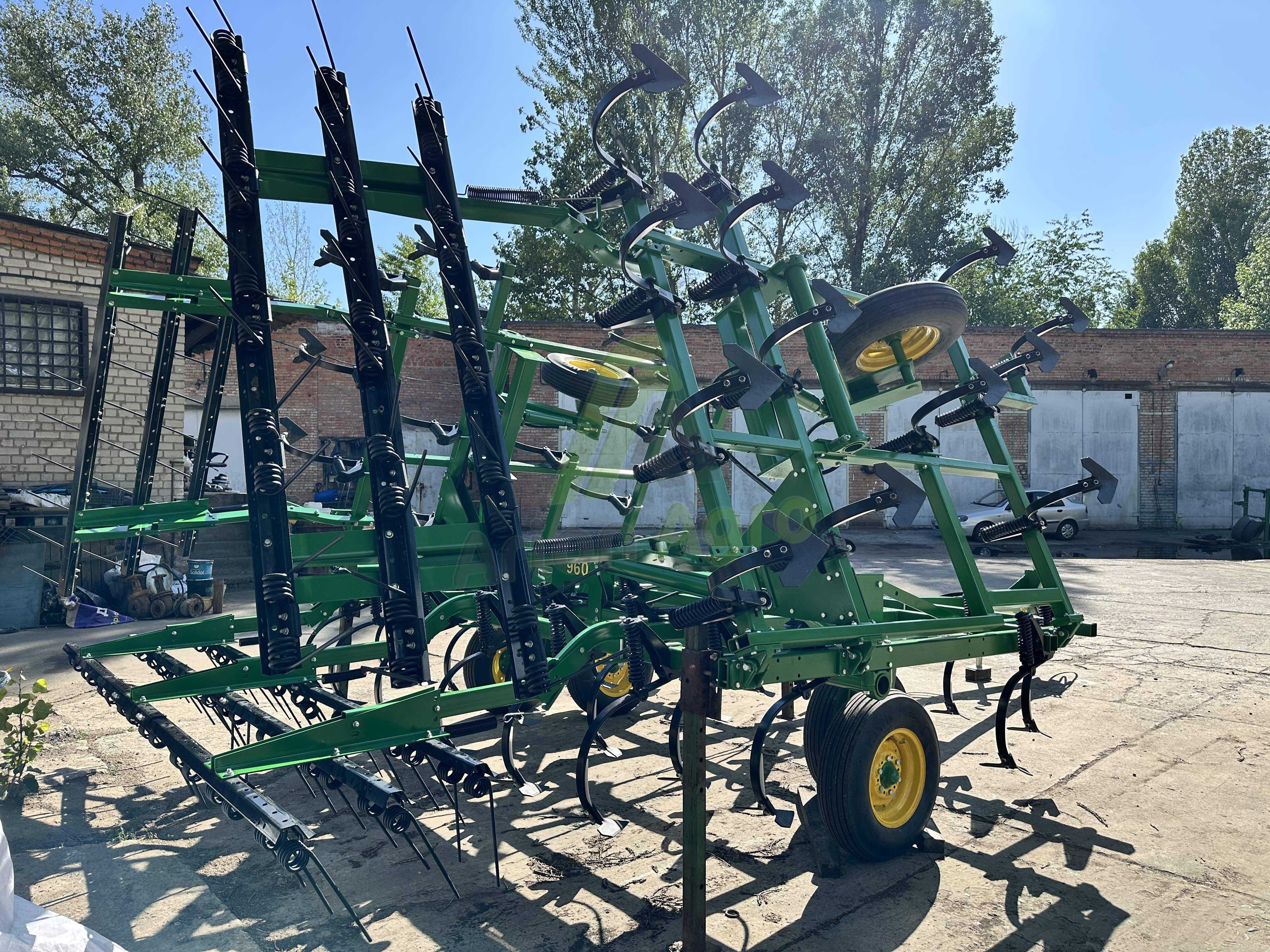 Культиватор Джон Дір 960 John Deere 960 шириною 8 метрів