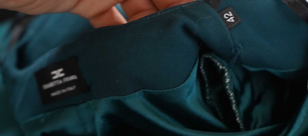 Sukienka Elisabetta Franchi z paskiem z 2500zł