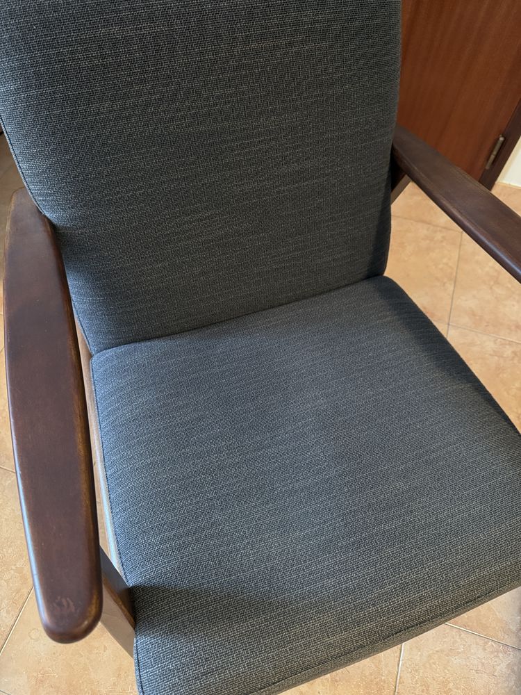 Cadeirão IKEA em otimo estado