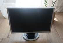 Monitor Syn master 940nw