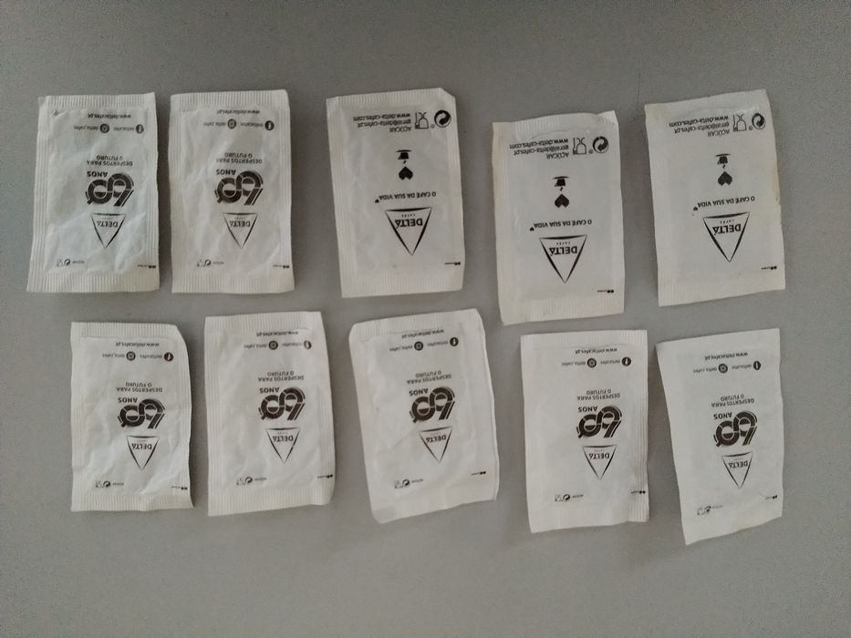 Pacotes de açúcar- Delta - Concurso de Expressão Plástica- O meu herói