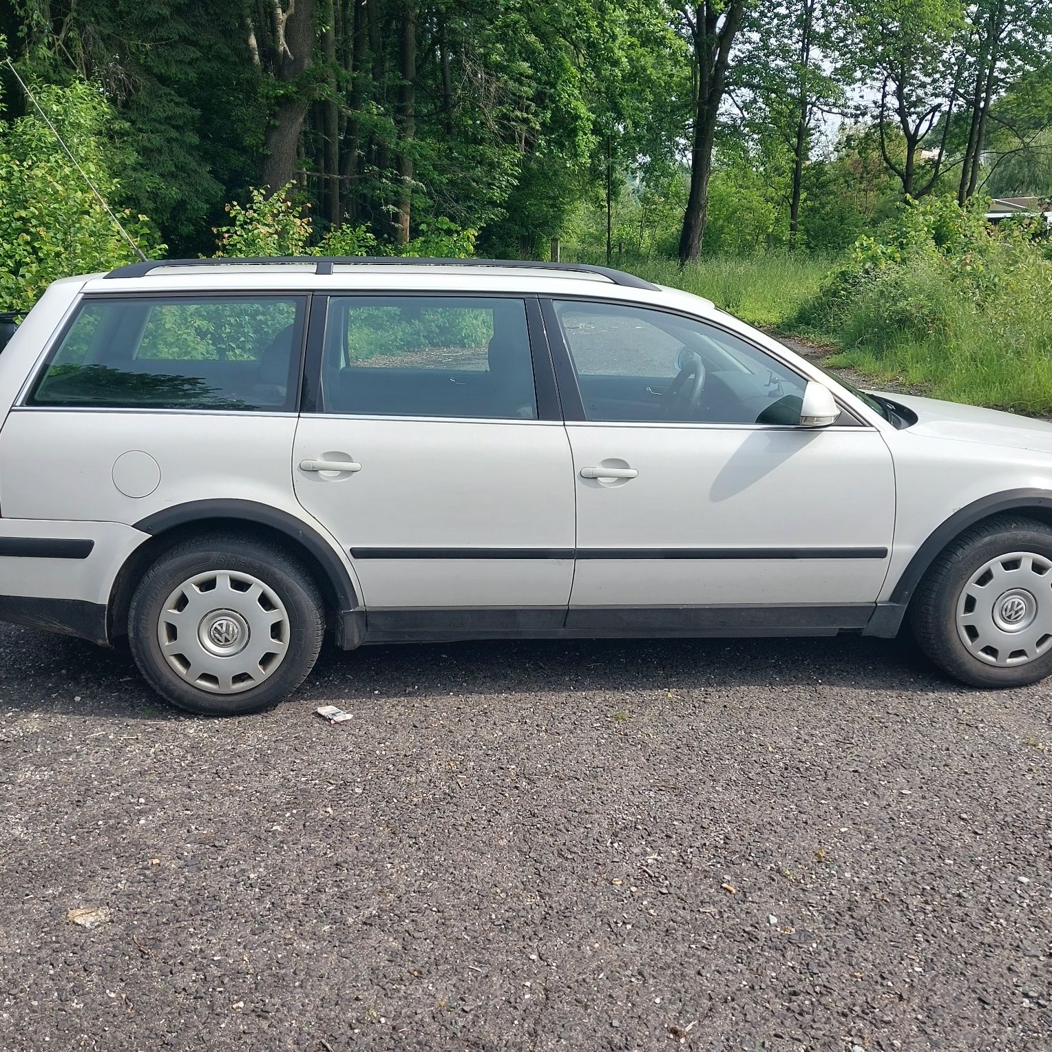Sprzedam PASSAT B5 1,9TDI