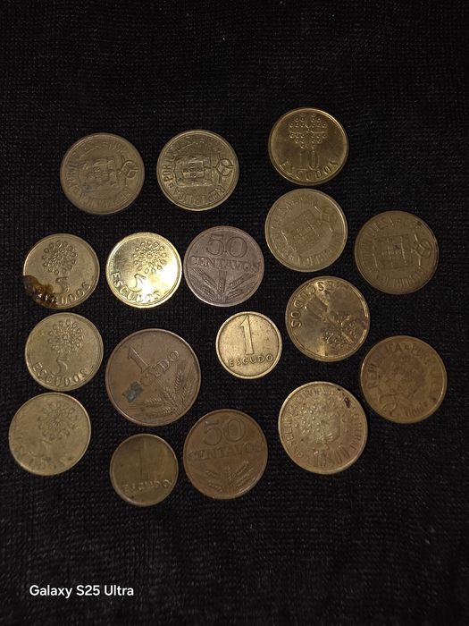 Moedas antigas para coleção