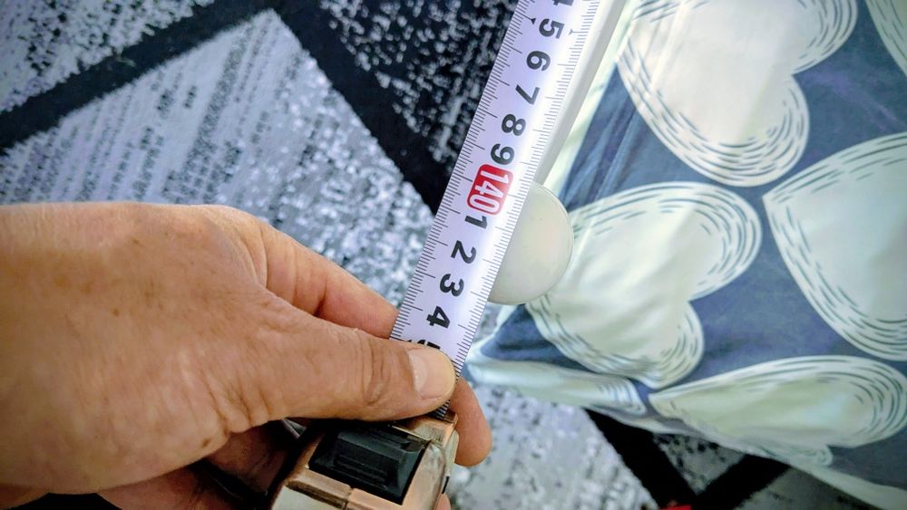 Łóżko metalowe ze stelażem